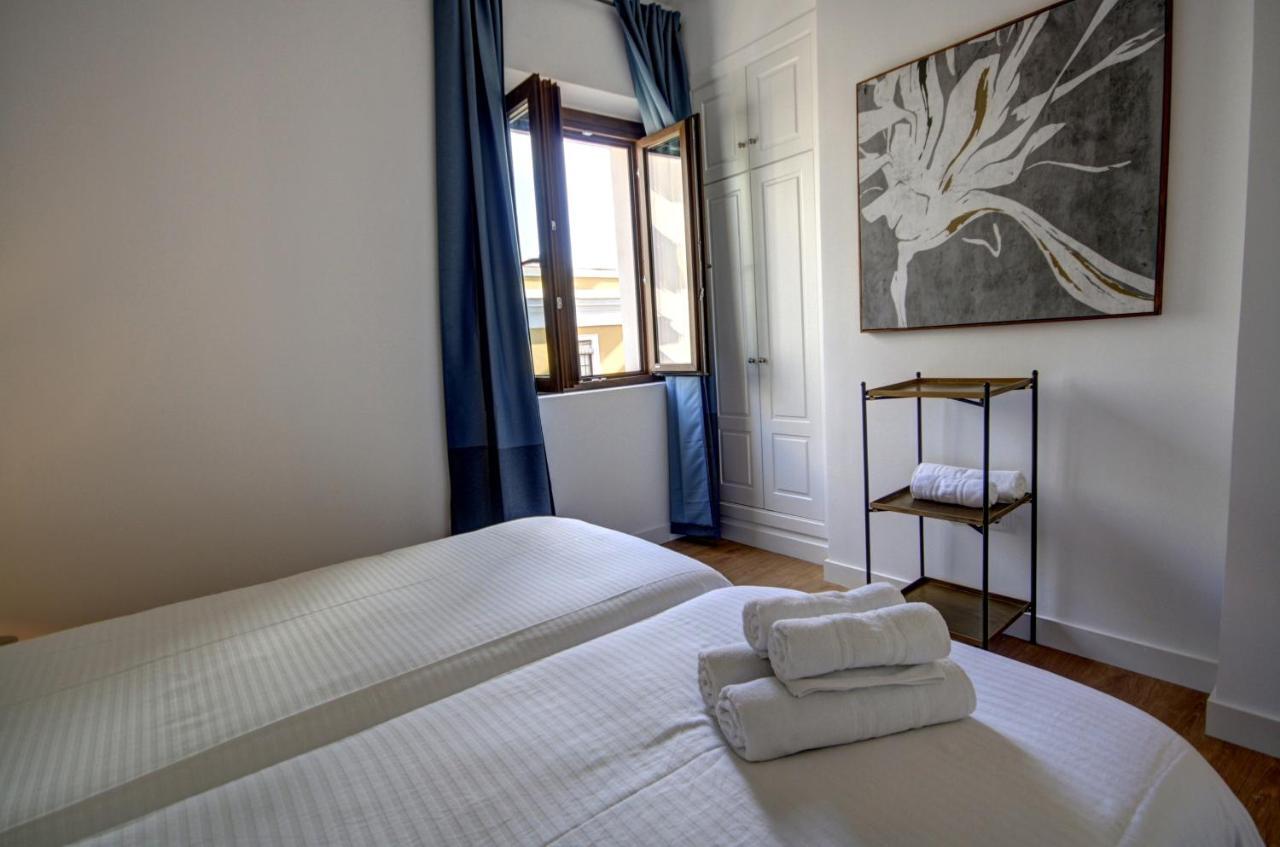 Apartamentos Setas Center Севилья Экстерьер фото