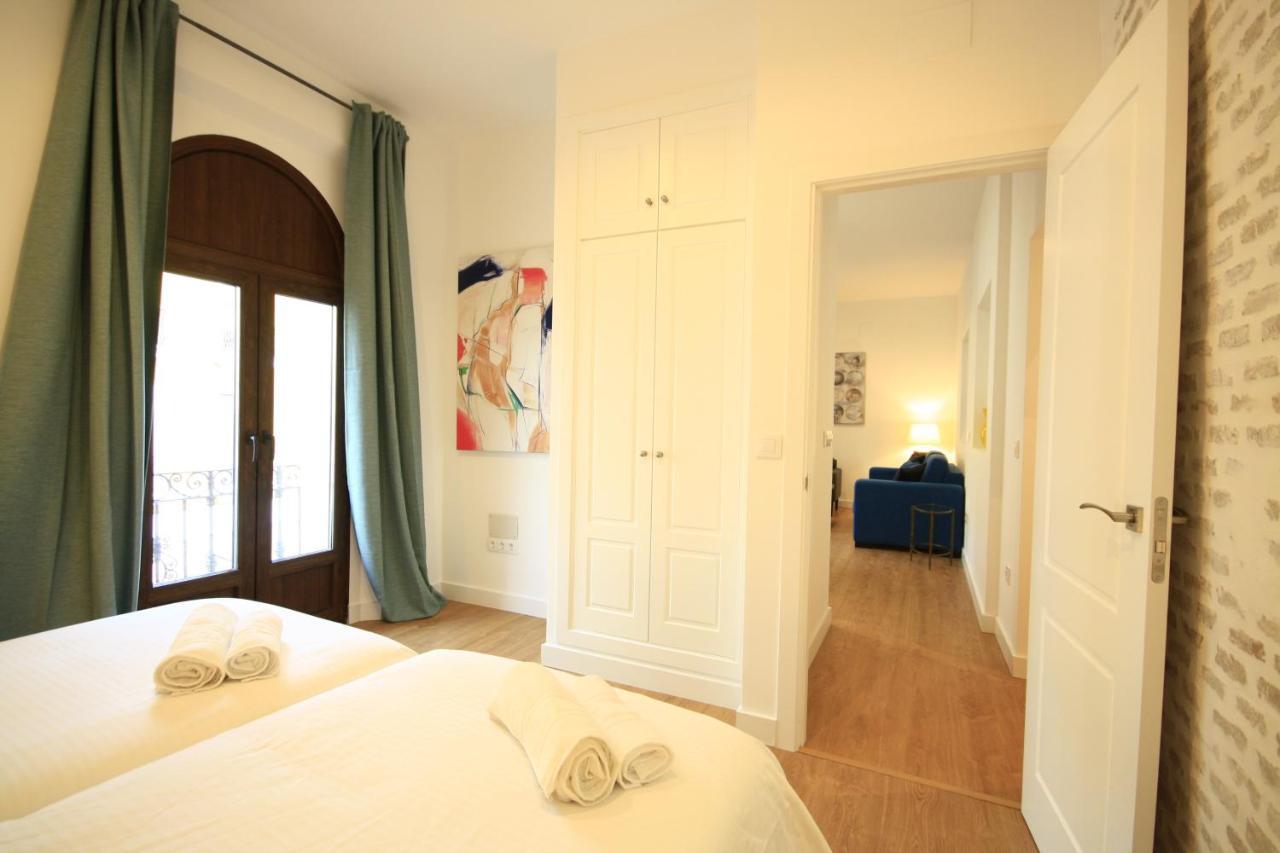 Apartamentos Setas Center Севилья Экстерьер фото