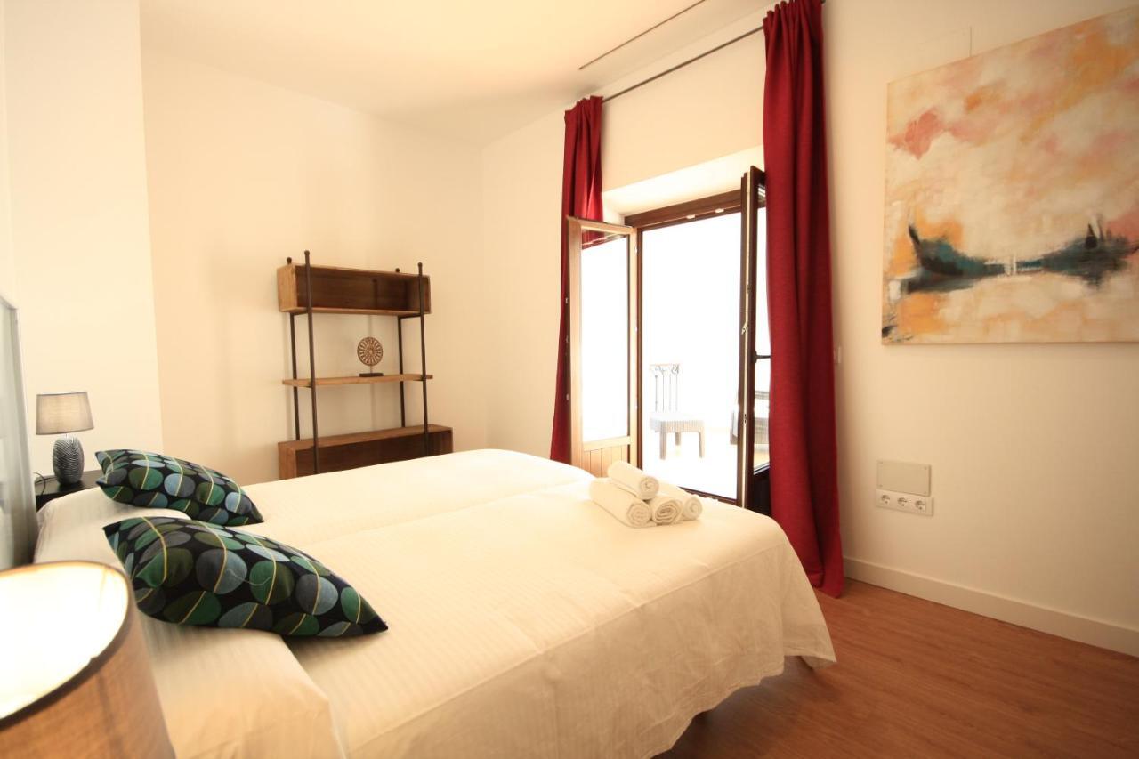 Apartamentos Setas Center Севилья Экстерьер фото
