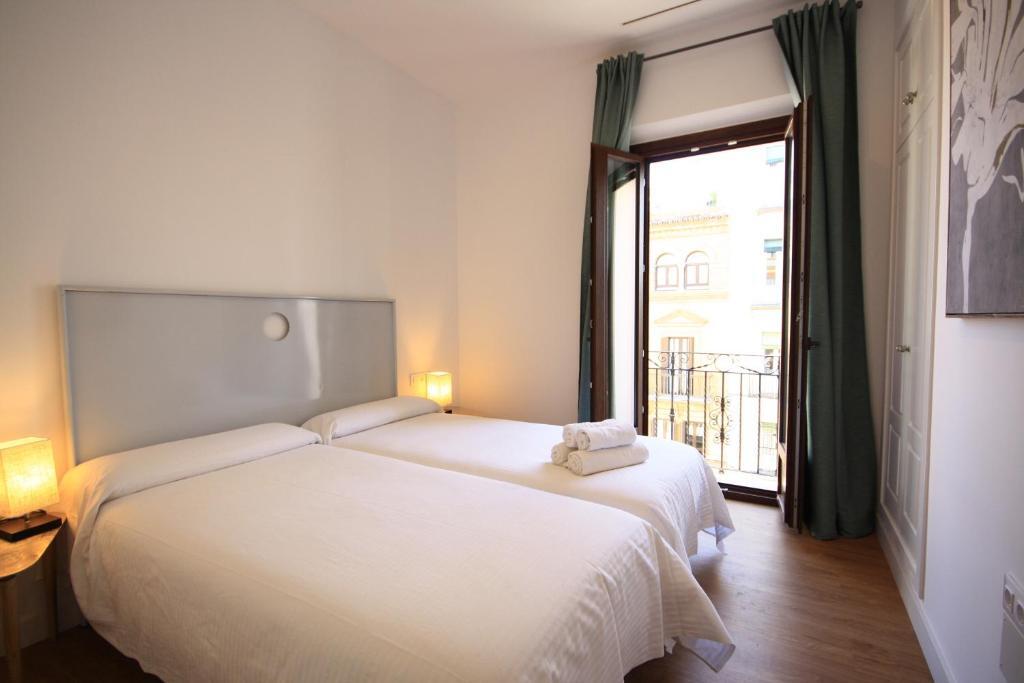 Apartamentos Setas Center Севилья Экстерьер фото